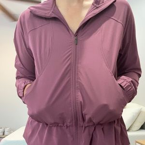 Mauve Pink LuLulemon RainJacket/Windbreaker